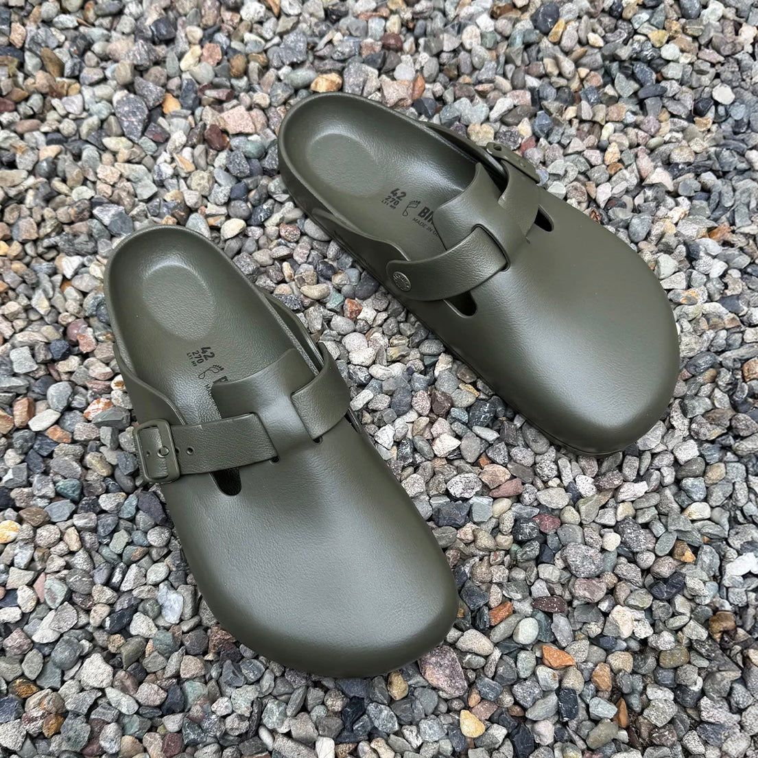 BIRKIN-BOSTN-CLOGS (KHAKI)
