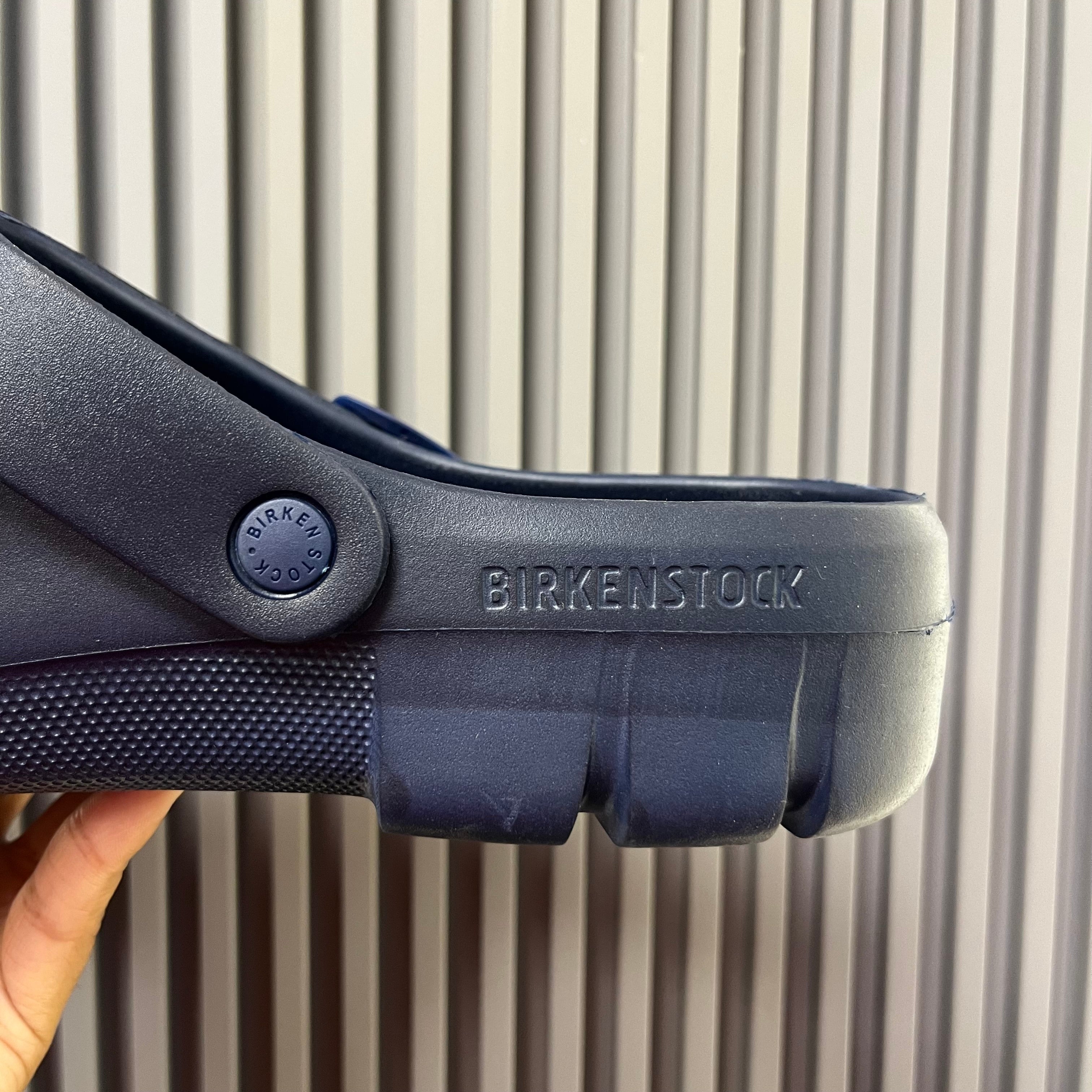 BIRKI-FLOW-CLOGS (NAVY)