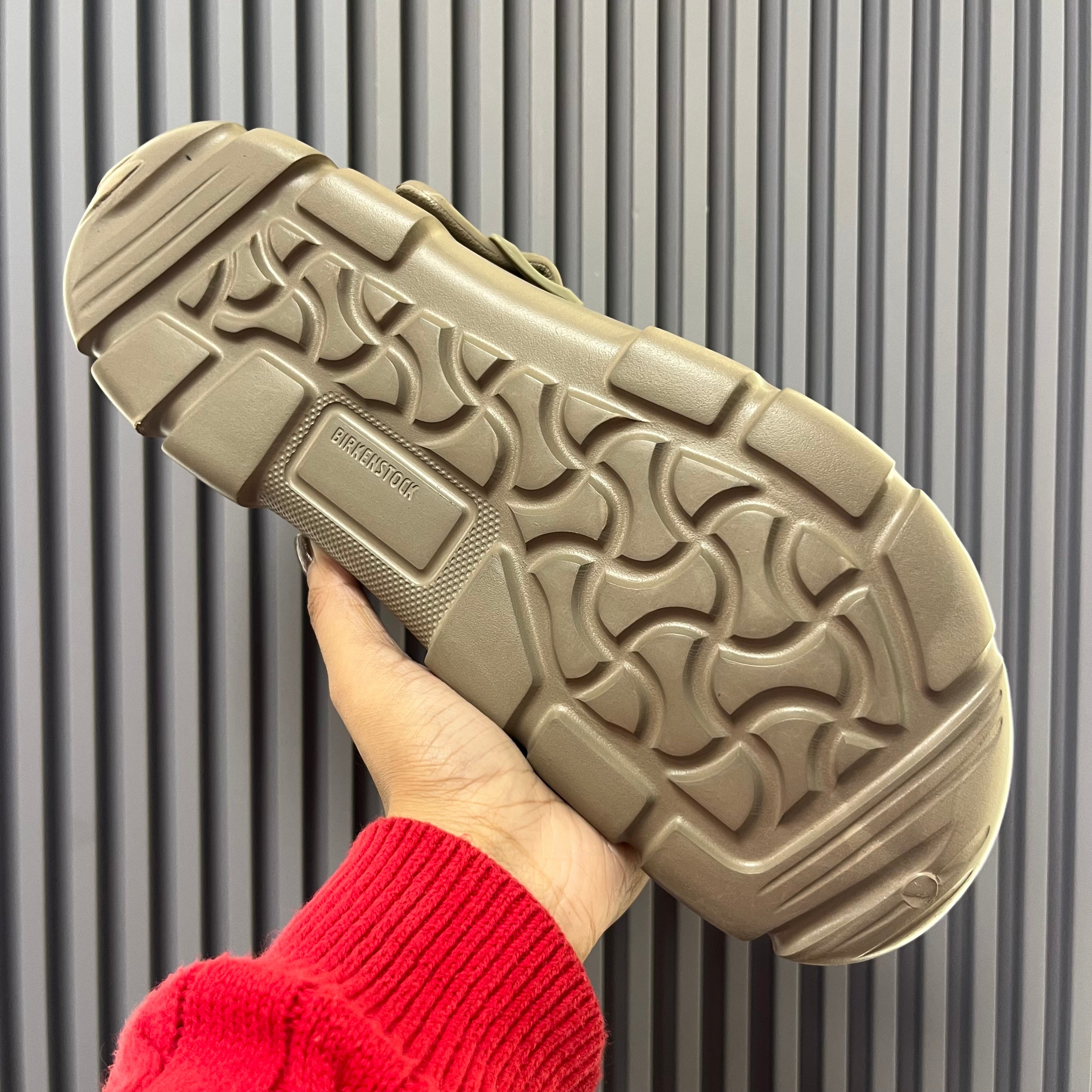 BIRKI-FLOW-CLOGS (BROWN)