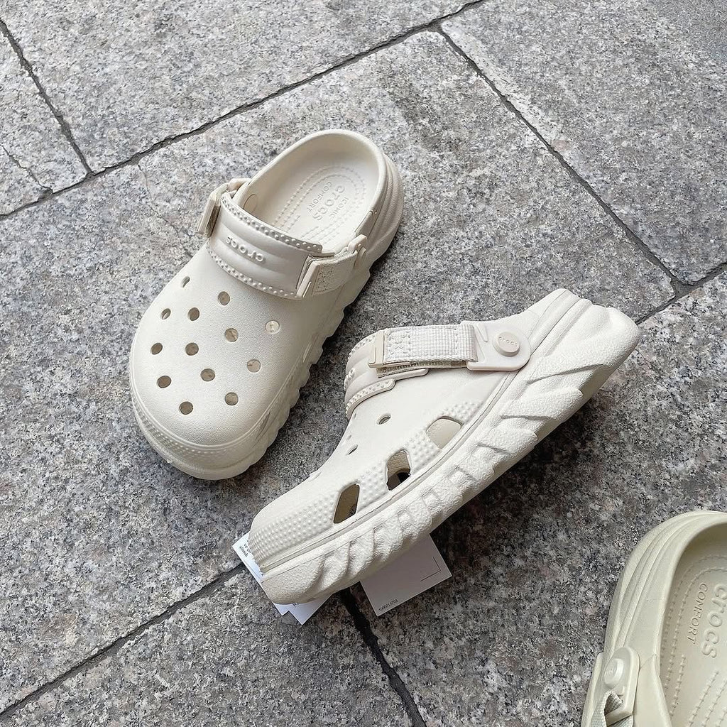 DT-MAX-CLOGS-BEIGE