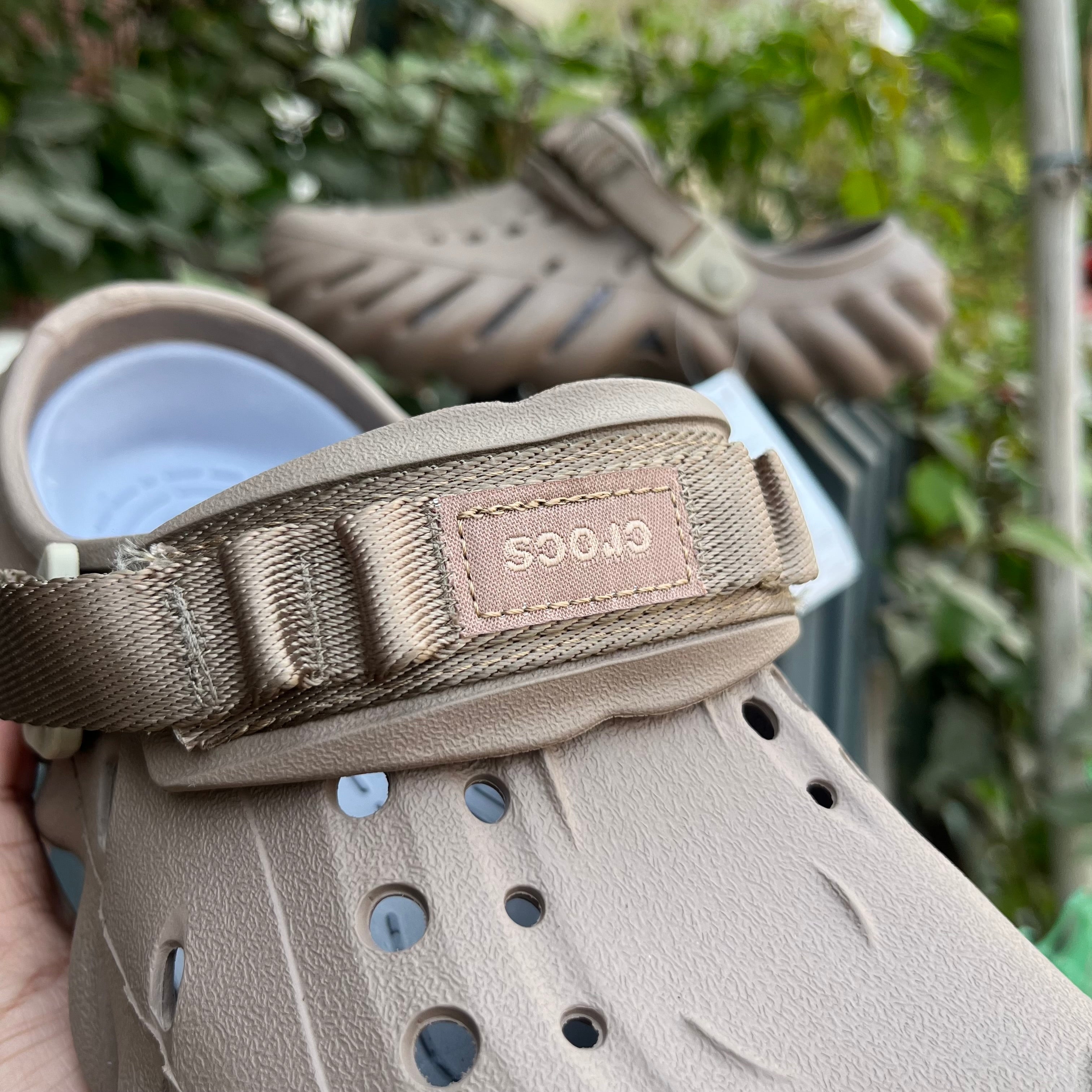 ECO-CLOGS-BROWN-GREY