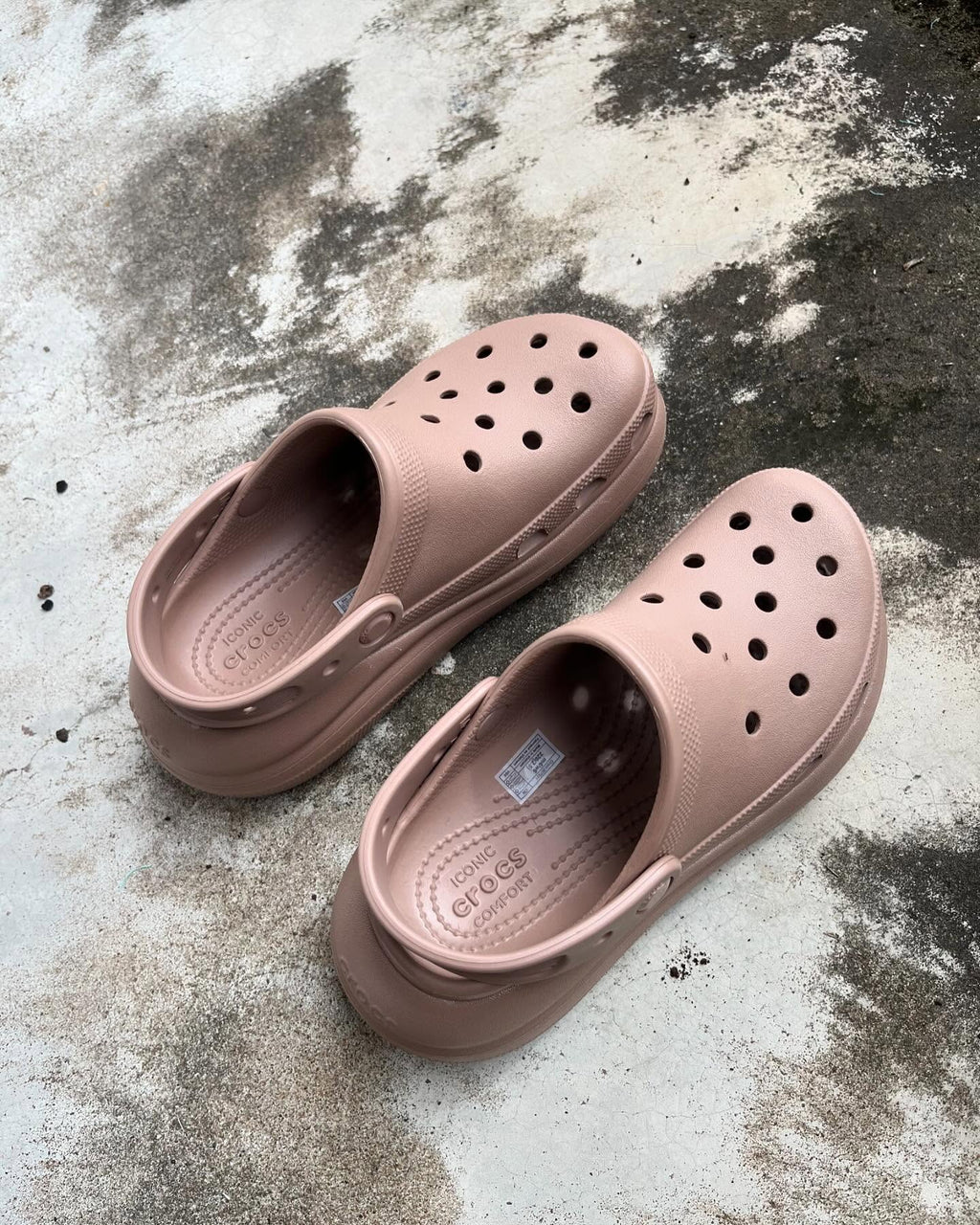 CRSH-CLOGS-LATTE