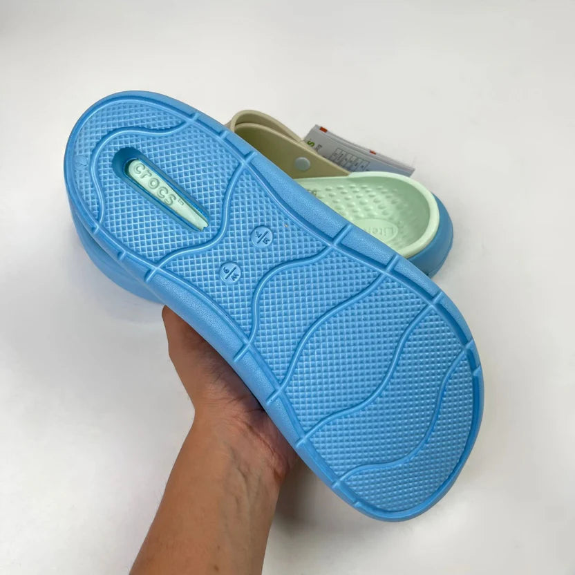INMO-CLOGS-MOTH