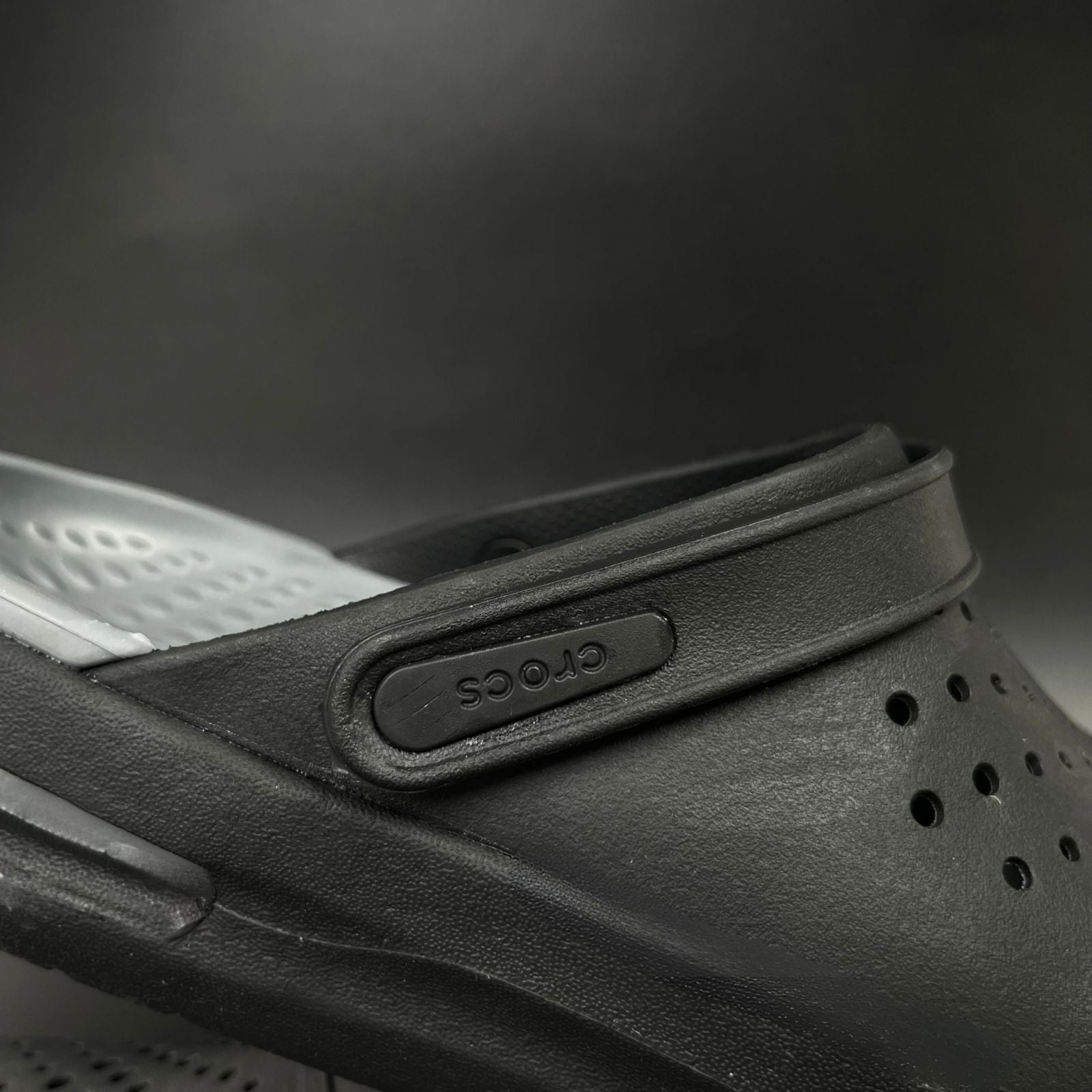 INMO-CLOGS-CORE BLACK