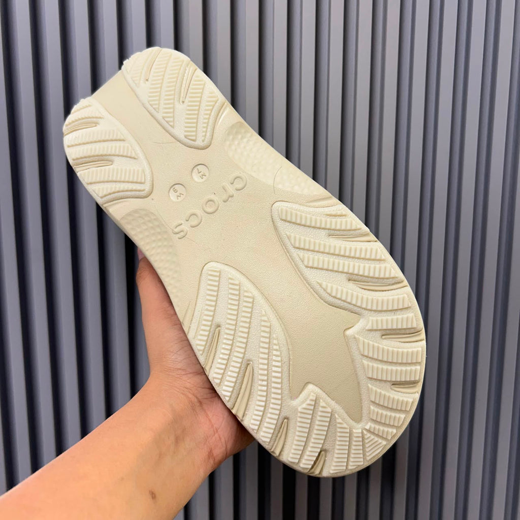 CRSH-MOVE-CLOGS-BONE